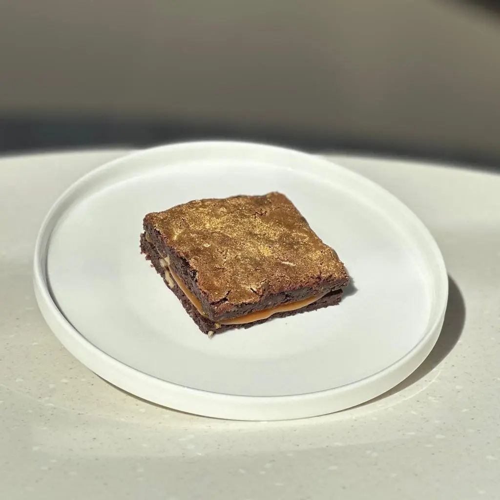 براوني ذهبي بالكراميل المملح
